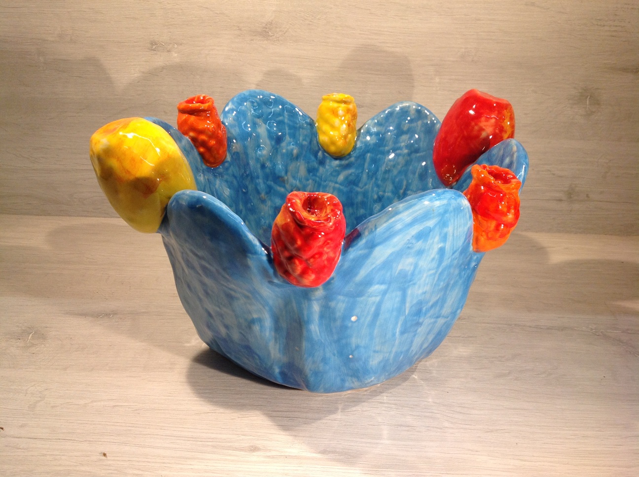 Cesto fichidindia in ceramica di caltagirone