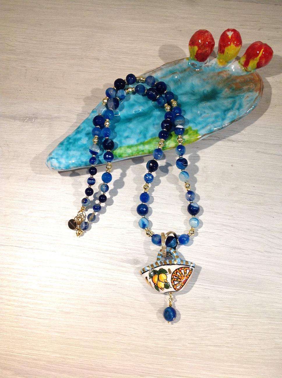 Collana siciliana con coffa e agata blu